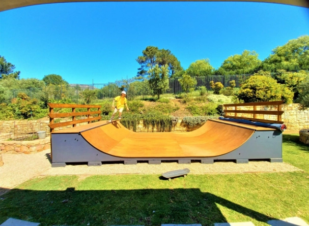 skateboard deck size for vert