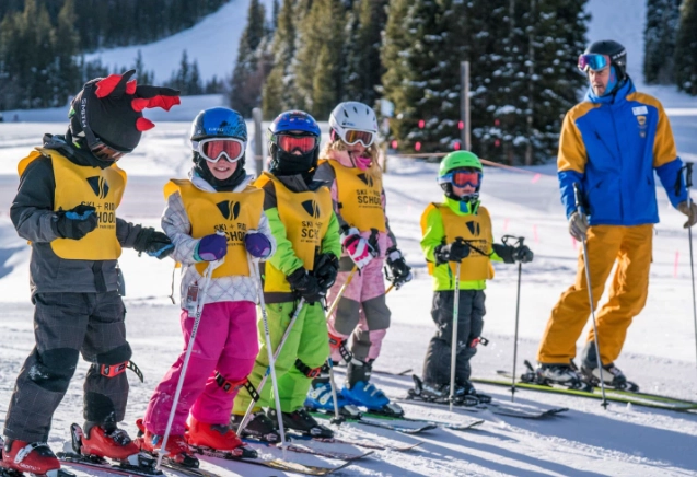 how to teach a child to ski