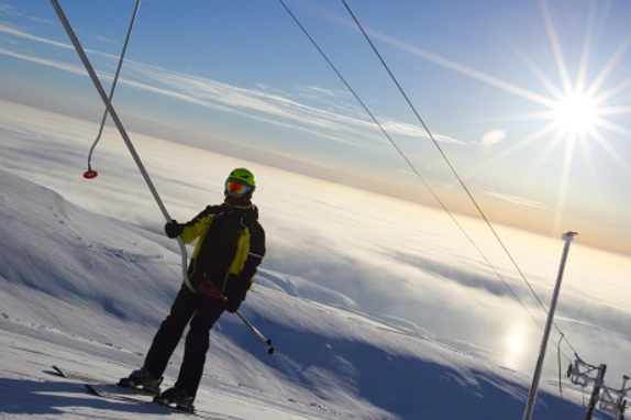 T-bar lift T-bar lift