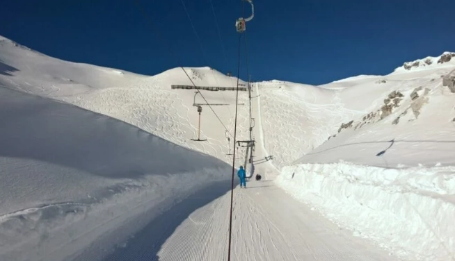 how to use a T-bar lift