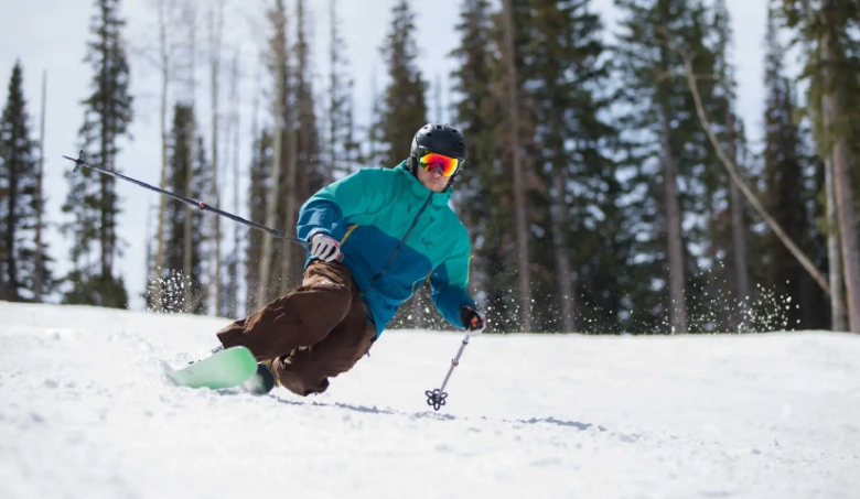 telemark skiing gear