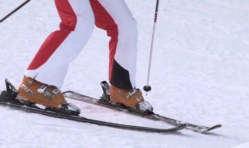 how to turn in a snowplough how to turn in a snowplough