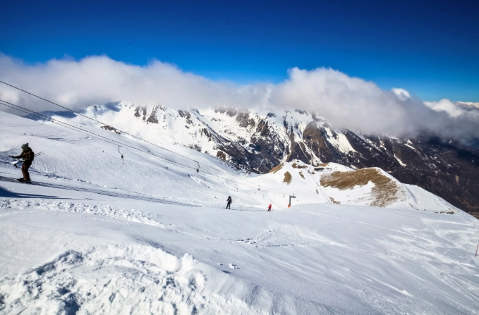 ski resort transfers