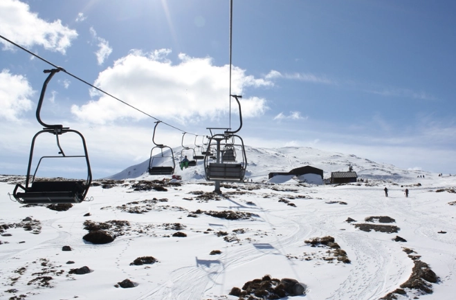 Chairlift Mountain skiing