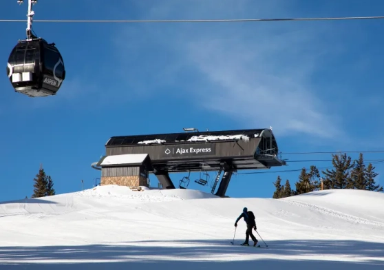how to use a ski chairlift