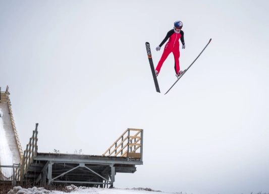 how to turn on ski jump