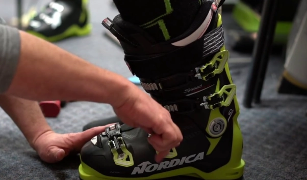 ski boot fitting