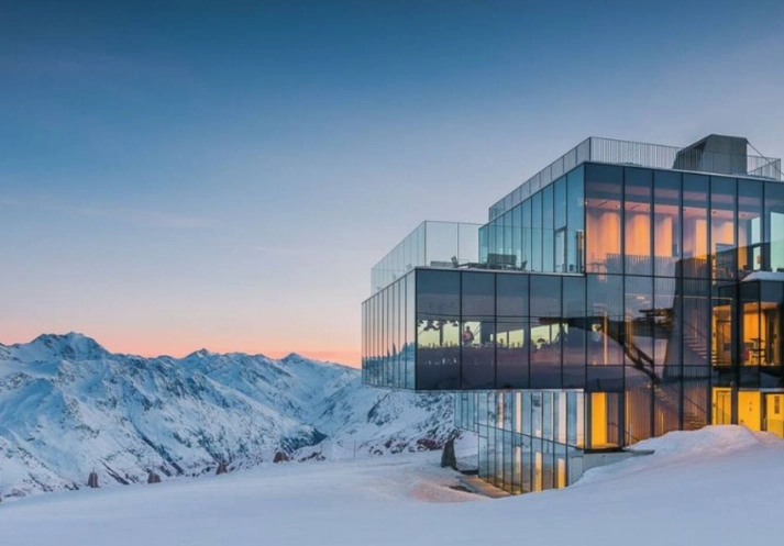 luxury ski chalets