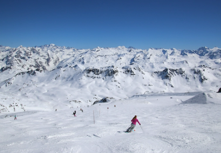 how to hire a ski guide