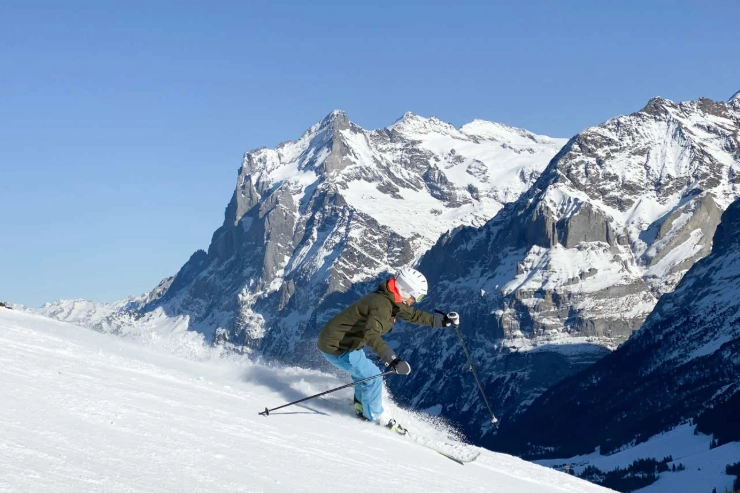 car-free ski vacation