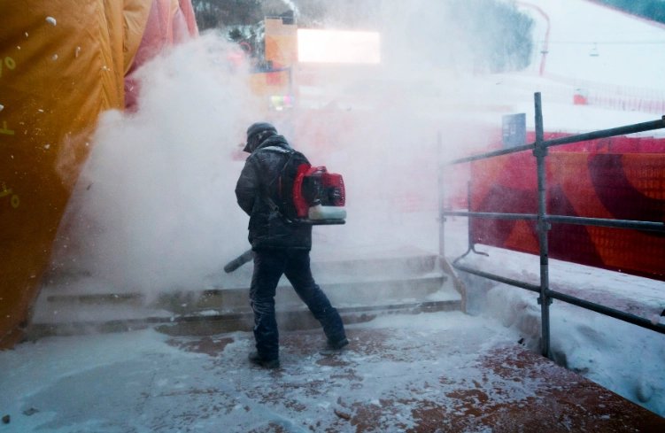 snowstorm ski resort closures