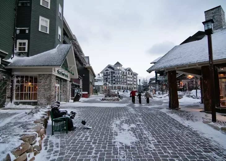 Snowshoe resort amenities