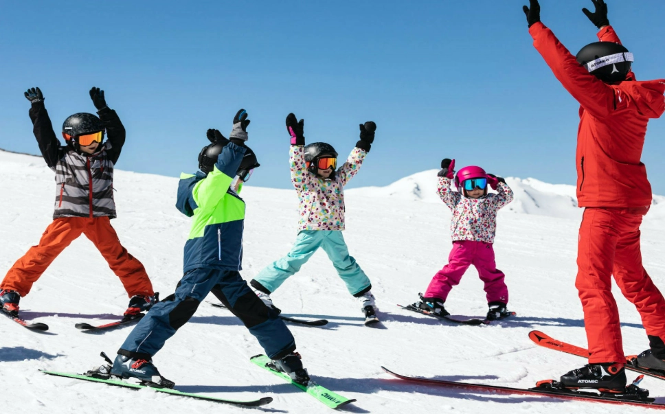 beginner ski lessons
