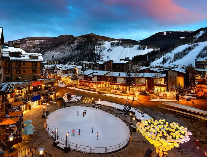 skiing in the USA